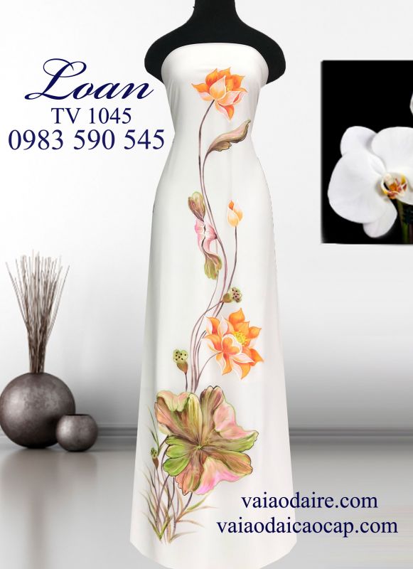 Vải áo dài vẽ hoa sen