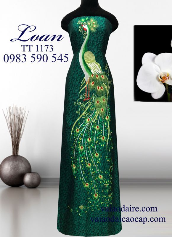 Vải áo dài tơ tằm thêu chim Công