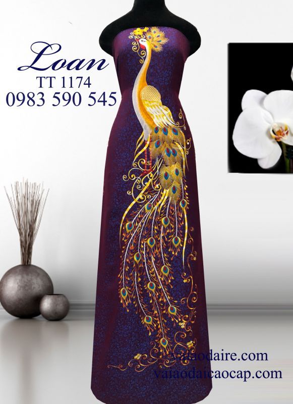 Vải áo dài tơ tằm thêu chim Công