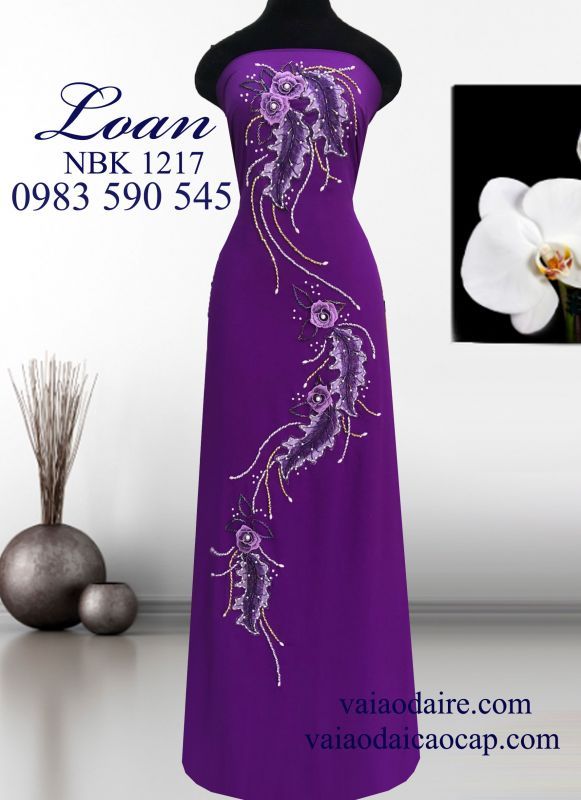 Vải áo dài Ngọc Bích kết hoa dây