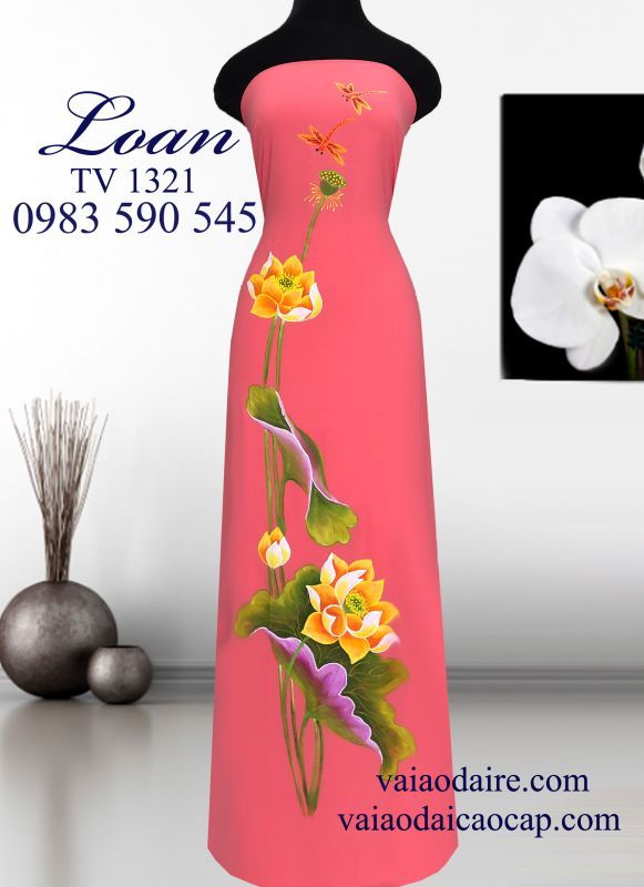 Vải áo dài hoa Sen vẽ sơn mài