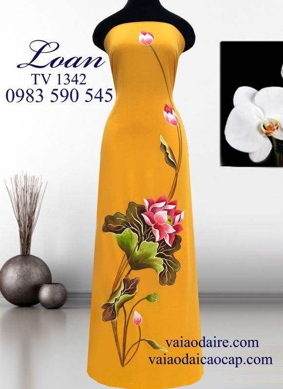 Vải áo dài vẽ hoa sen