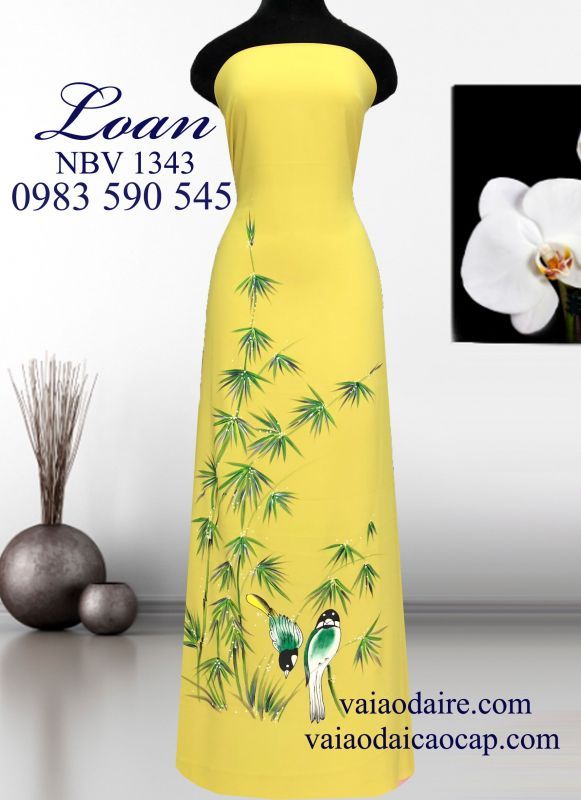 Vải áo dài vẽ cành Trúc