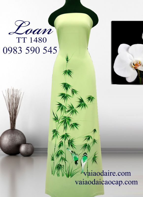 Vải áo dài vẽ cành trúc