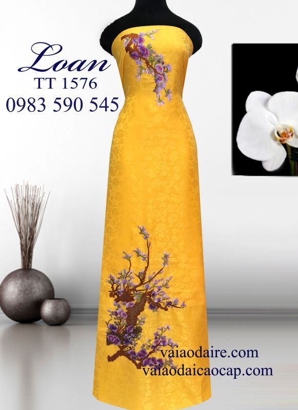 Vải áo dài tơ tằm thêu cành Đào