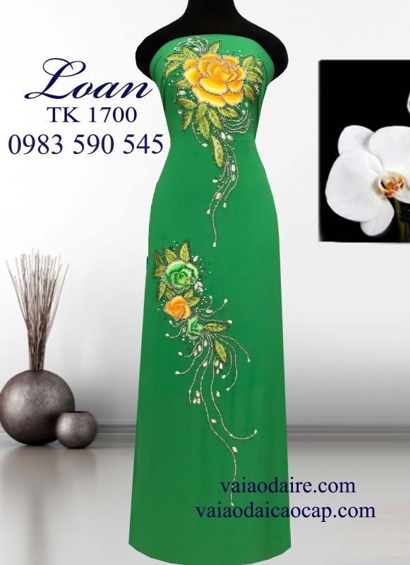 Vải áo dài hoa hồng kết hạt