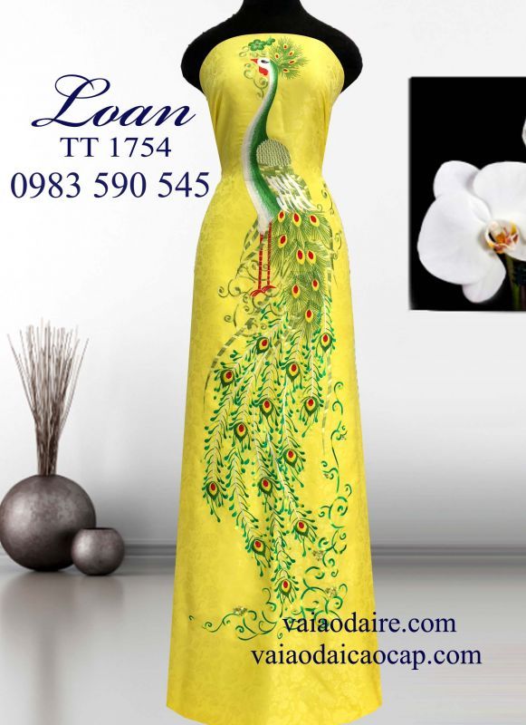 Vải tơ tằm thêu chim Công