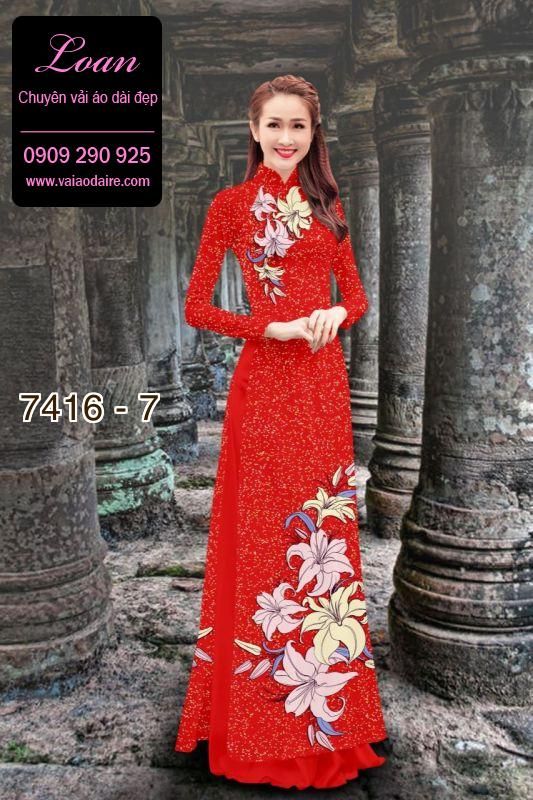 Vải áo dài hoa trên dưới