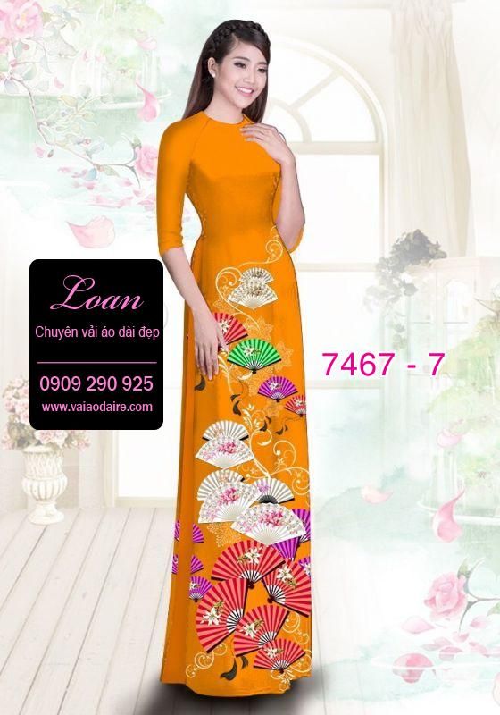 Vải áo dài hình cánh quạt