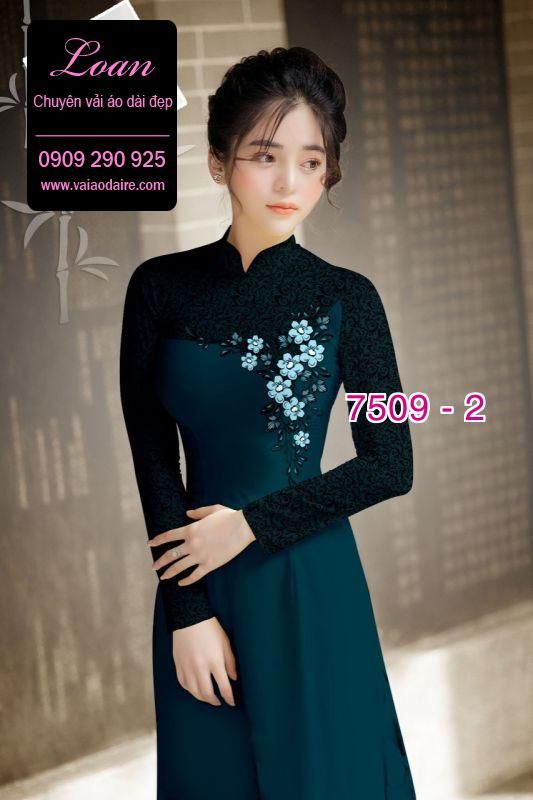 Vải áo dài hoa văn chìm