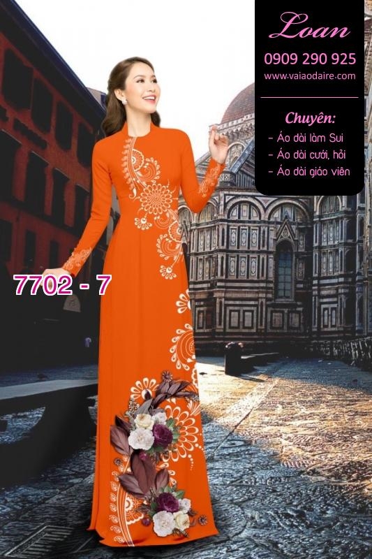 Vải áo dài hoa chạy dọc