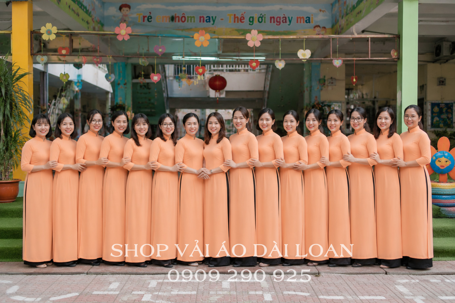 Vải áo dài đồng phục màu cam sữa